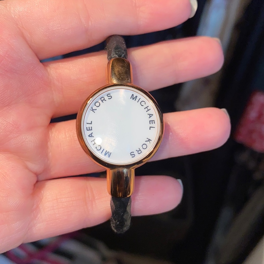 Great condition MK fit bit